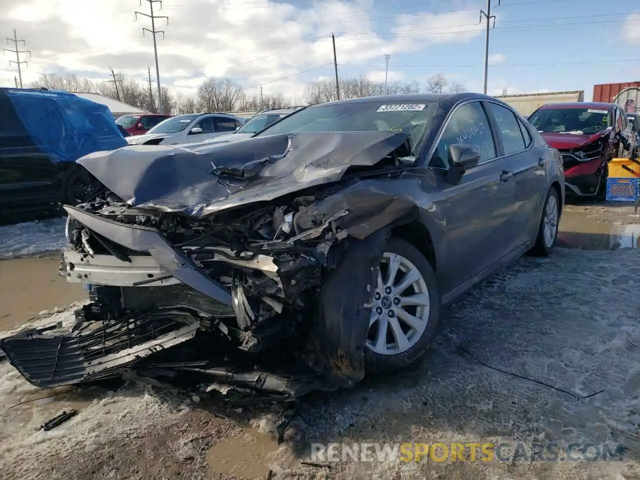 2 Photograph of a damaged car 4T1C11AK7LU923018 TOYOTA CAMRY 2020