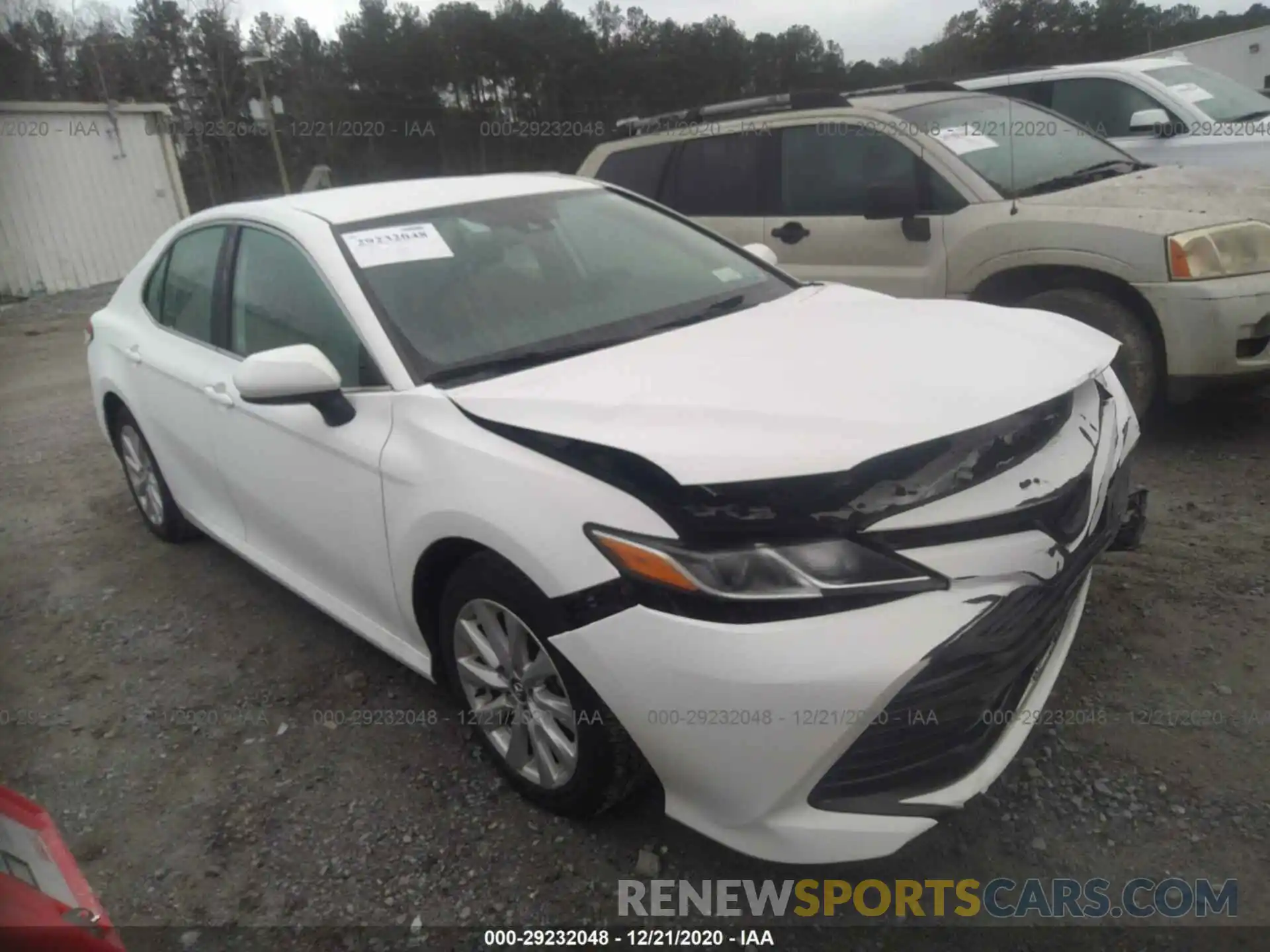 1 Photograph of a damaged car 4T1C11AK7LU927702 TOYOTA CAMRY 2020