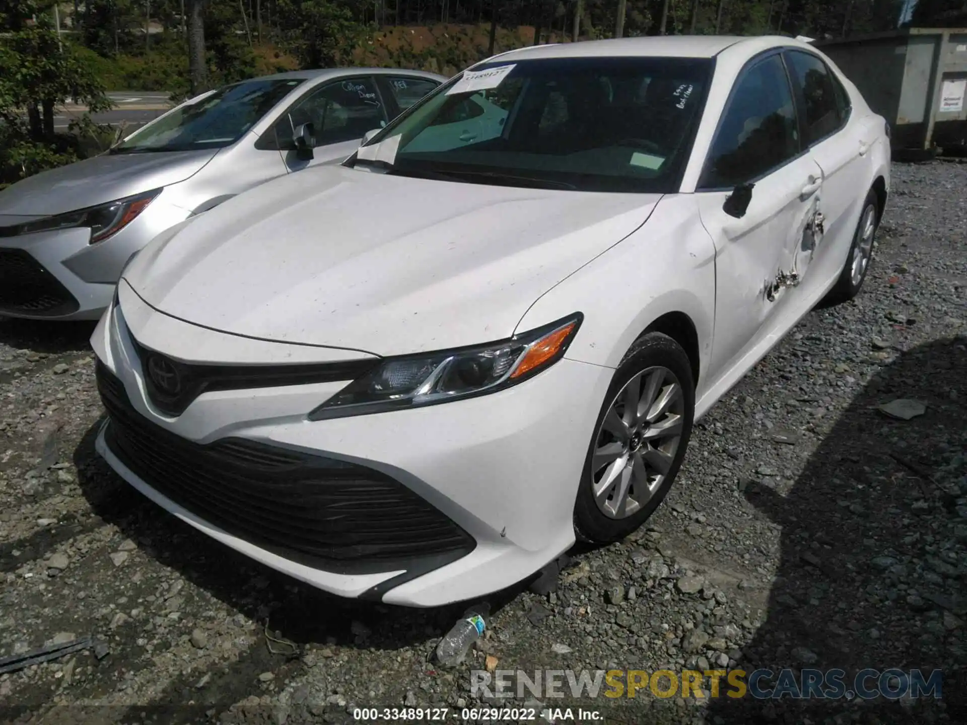 2 Photograph of a damaged car 4T1C11AK7LU928199 TOYOTA CAMRY 2020