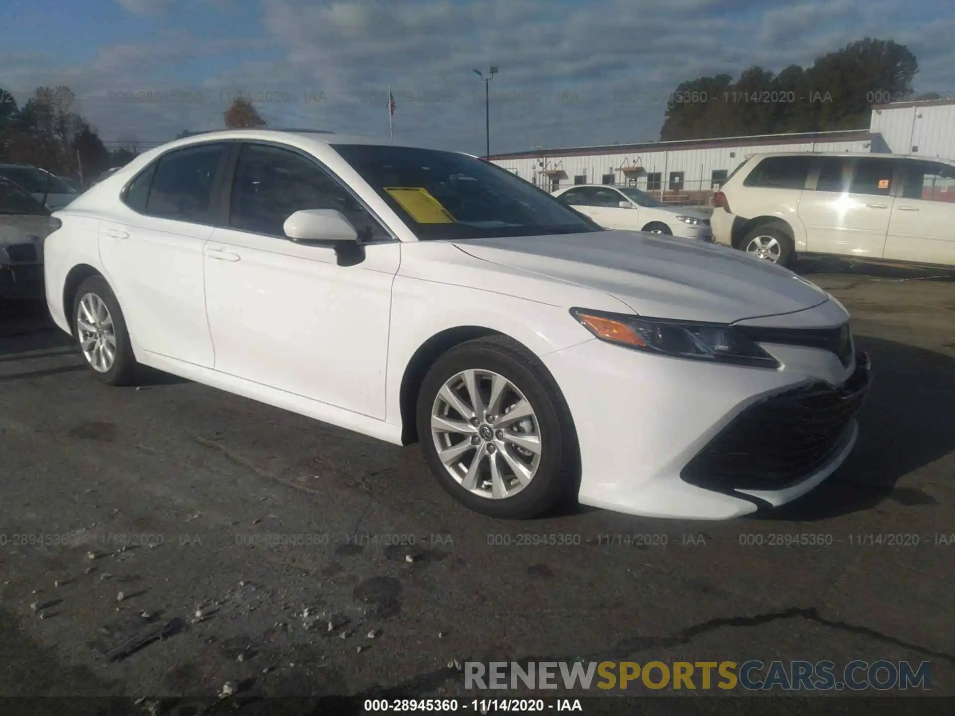 1 Photograph of a damaged car 4T1C11AK7LU936982 TOYOTA CAMRY 2020