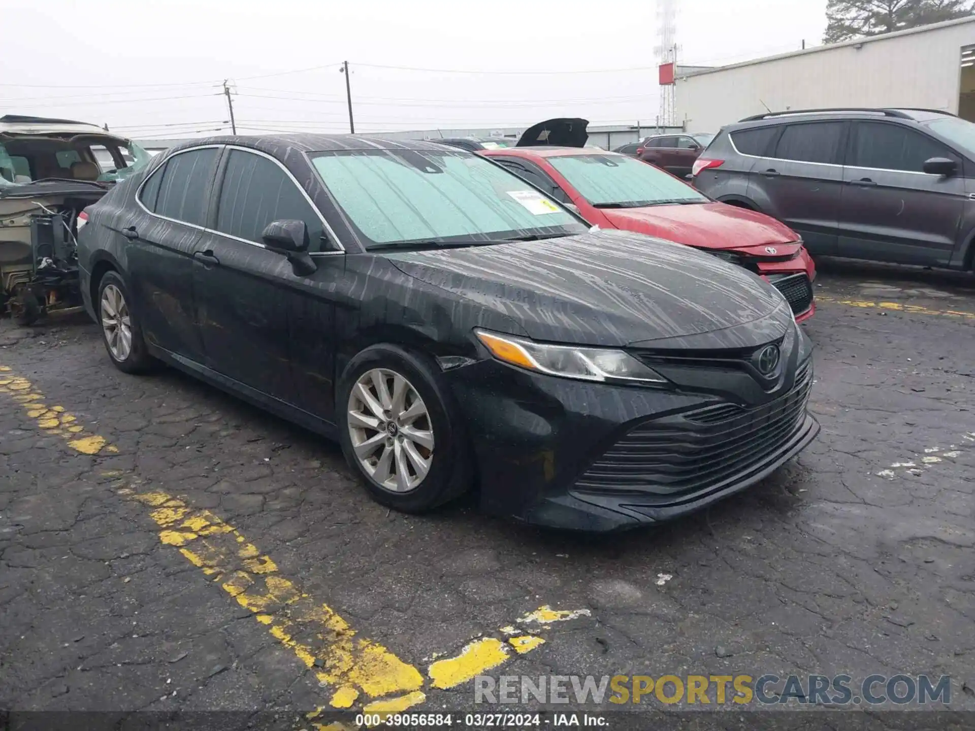 1 Photograph of a damaged car 4T1C11AK7LU941034 TOYOTA CAMRY 2020