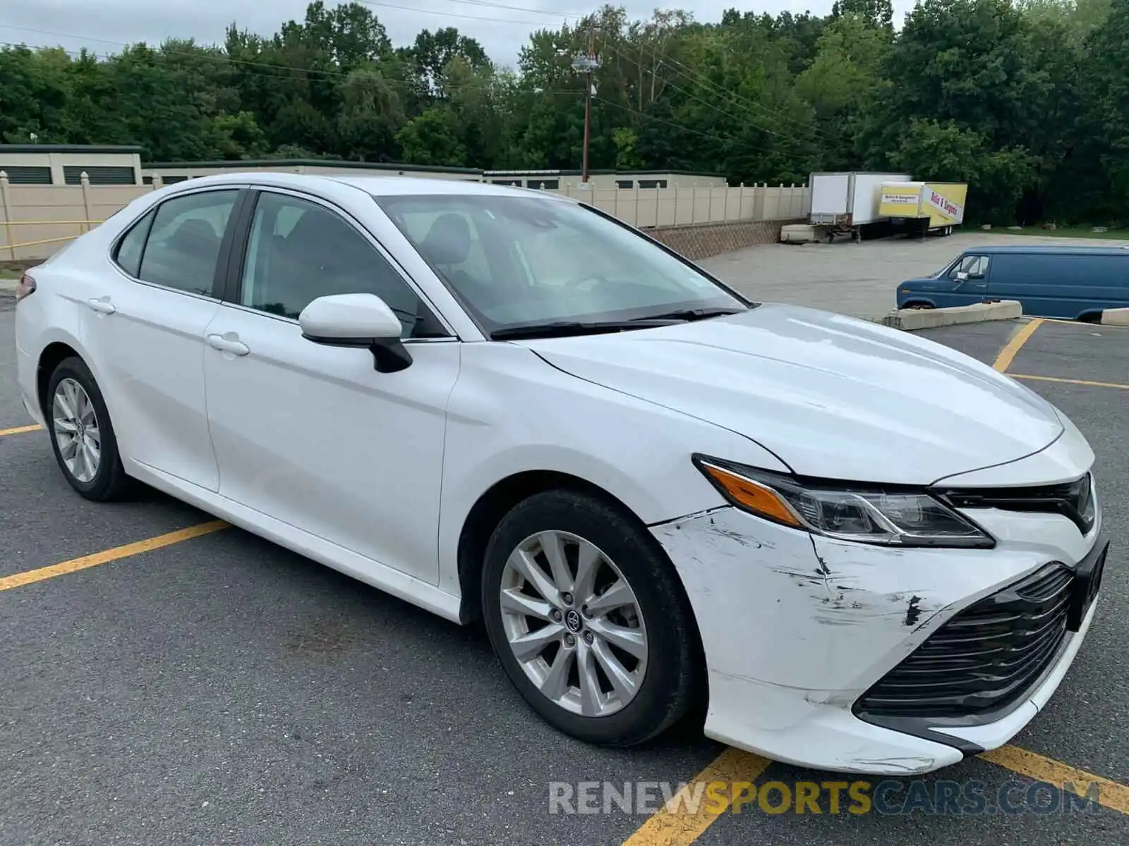 1 Photograph of a damaged car 4T1C11AK7LU942796 TOYOTA CAMRY 2020