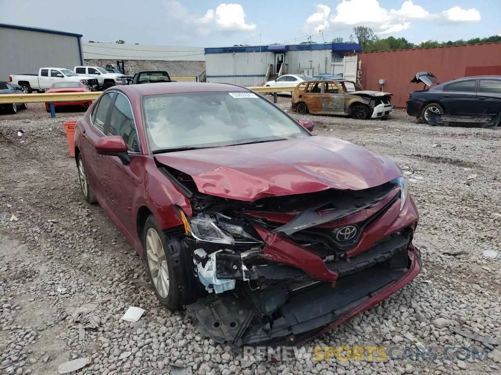 1 Photograph of a damaged car 4T1C11AK7LU965463 TOYOTA CAMRY 2020