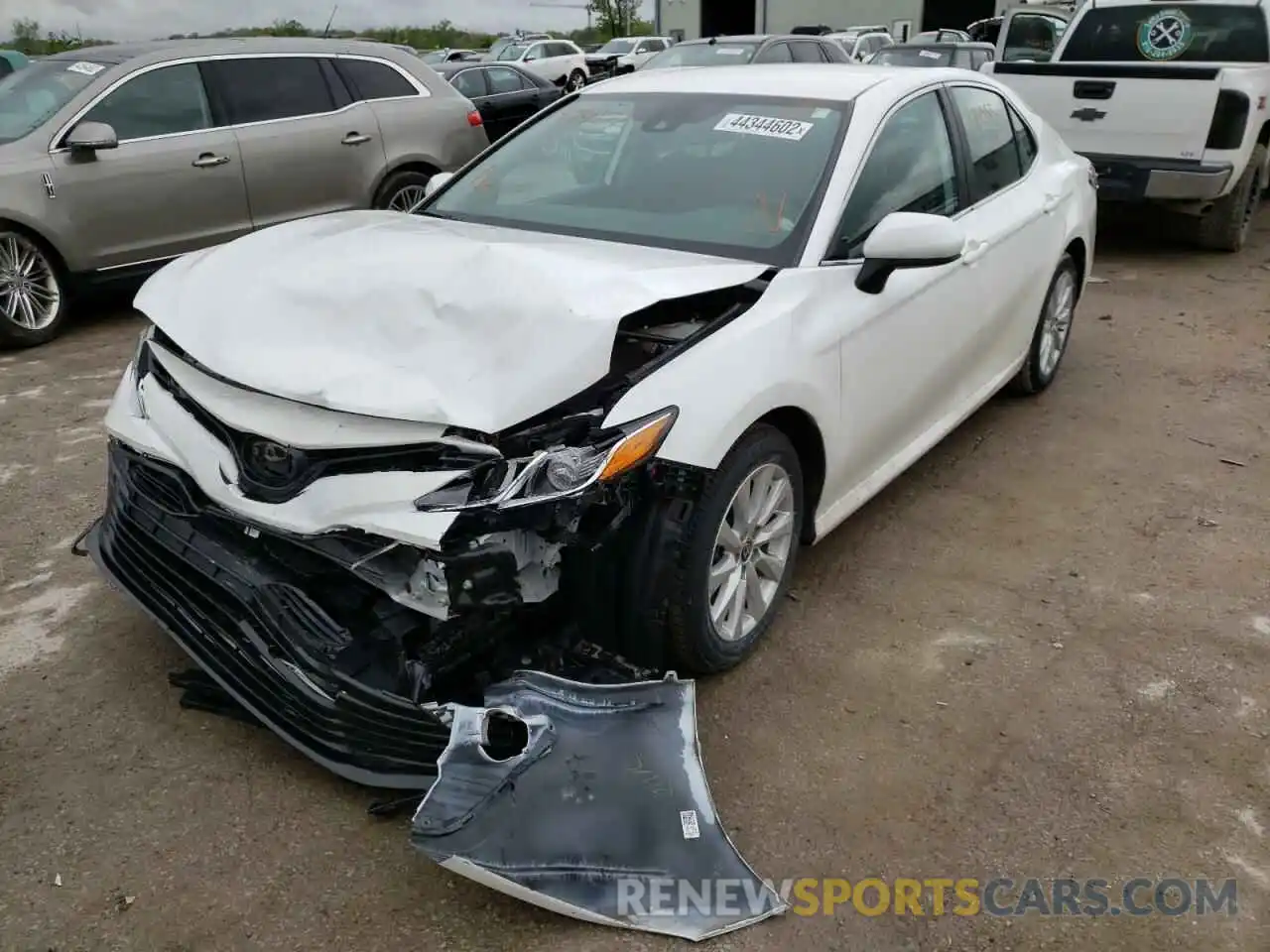 2 Photograph of a damaged car 4T1C11AK7LU974177 TOYOTA CAMRY 2020