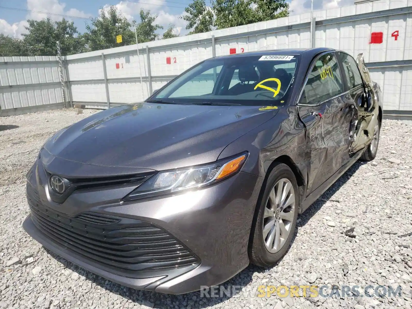 2 Photograph of a damaged car 4T1C11AK7LU975958 TOYOTA CAMRY 2020