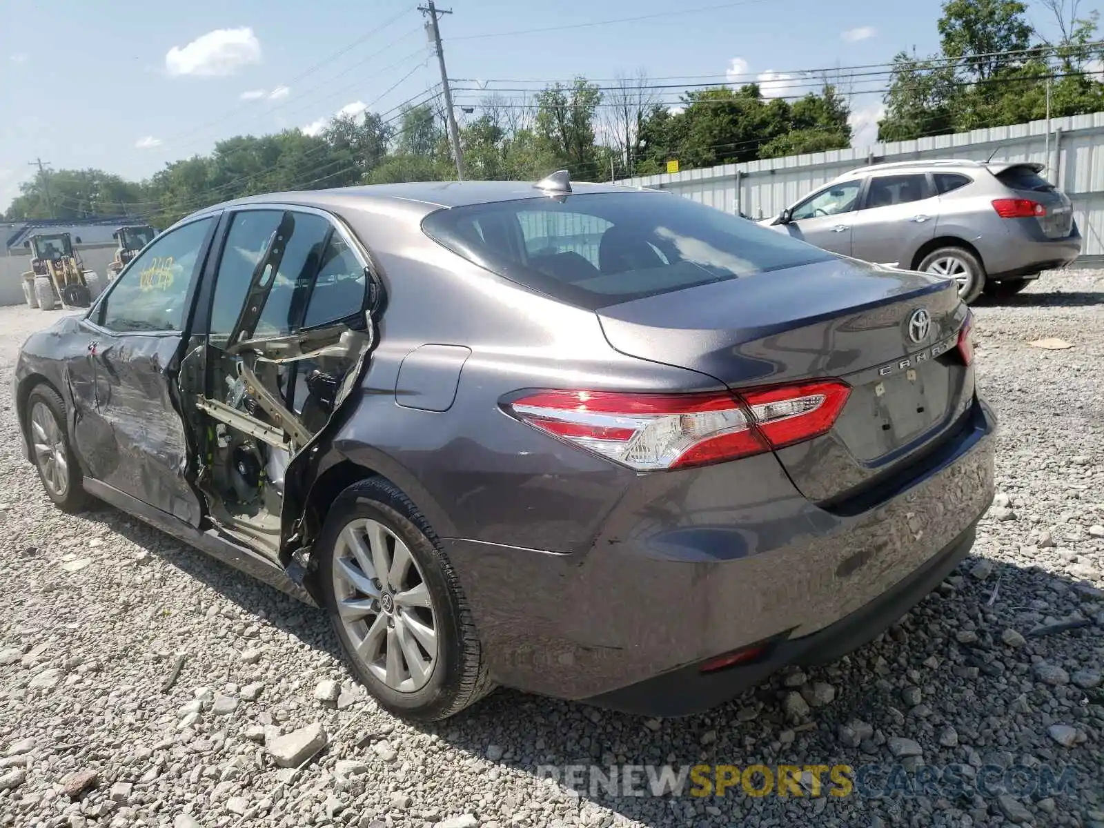 3 Photograph of a damaged car 4T1C11AK7LU975958 TOYOTA CAMRY 2020