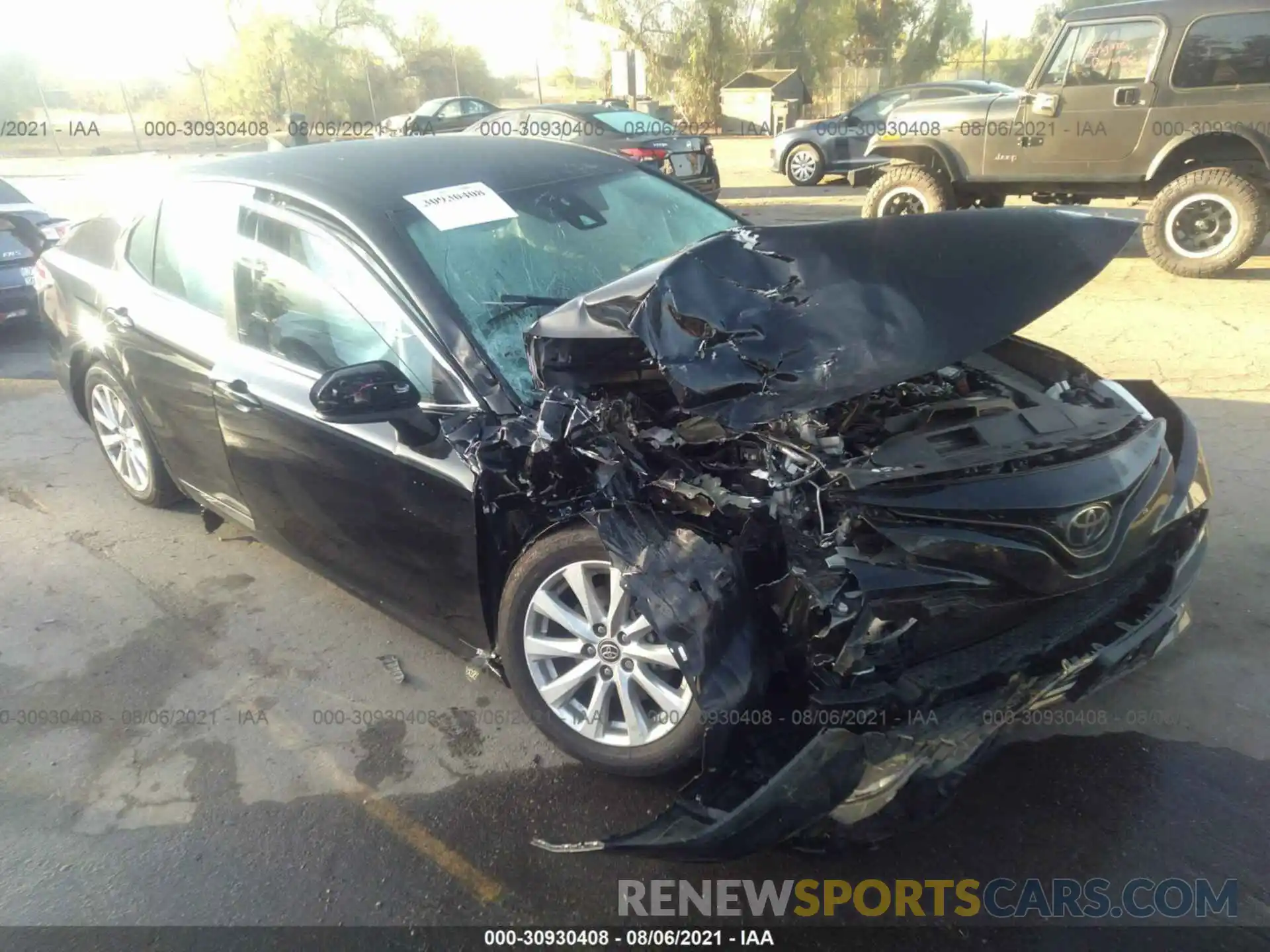 1 Photograph of a damaged car 4T1C11AK7LU976205 TOYOTA CAMRY 2020