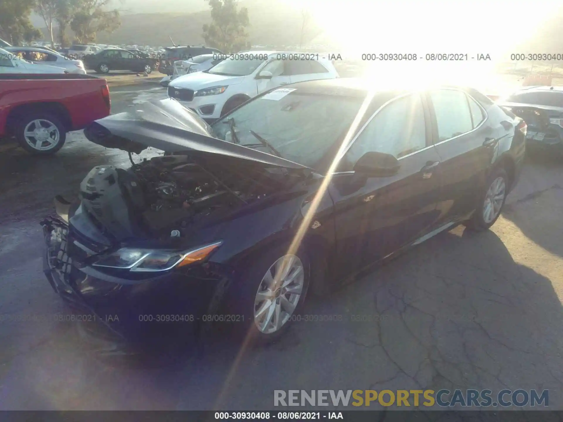 2 Photograph of a damaged car 4T1C11AK7LU976205 TOYOTA CAMRY 2020