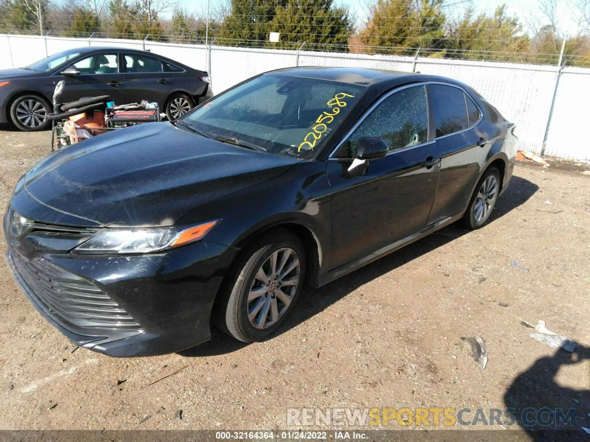 2 Photograph of a damaged car 4T1C11AK7LU984675 TOYOTA CAMRY 2020