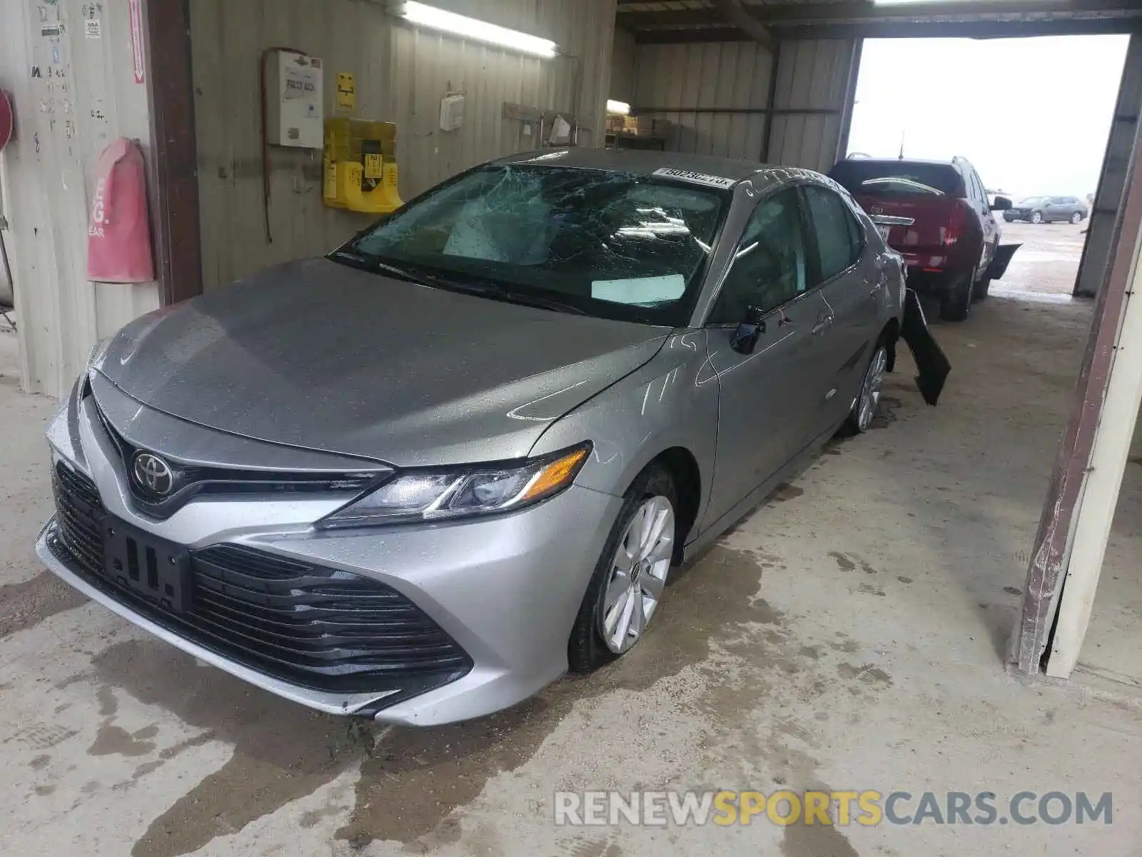 2 Photograph of a damaged car 4T1C11AK7LU986703 TOYOTA CAMRY 2020