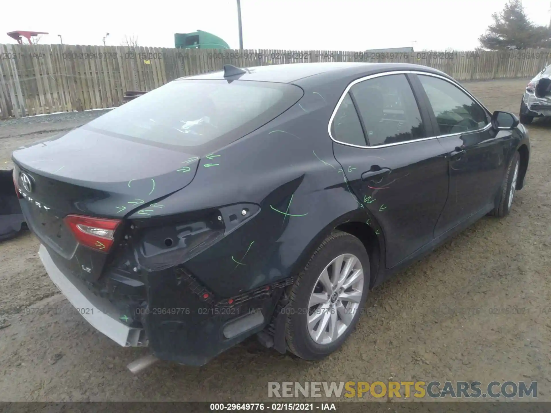 4 Photograph of a damaged car 4T1C11AK7LU992940 TOYOTA CAMRY 2020