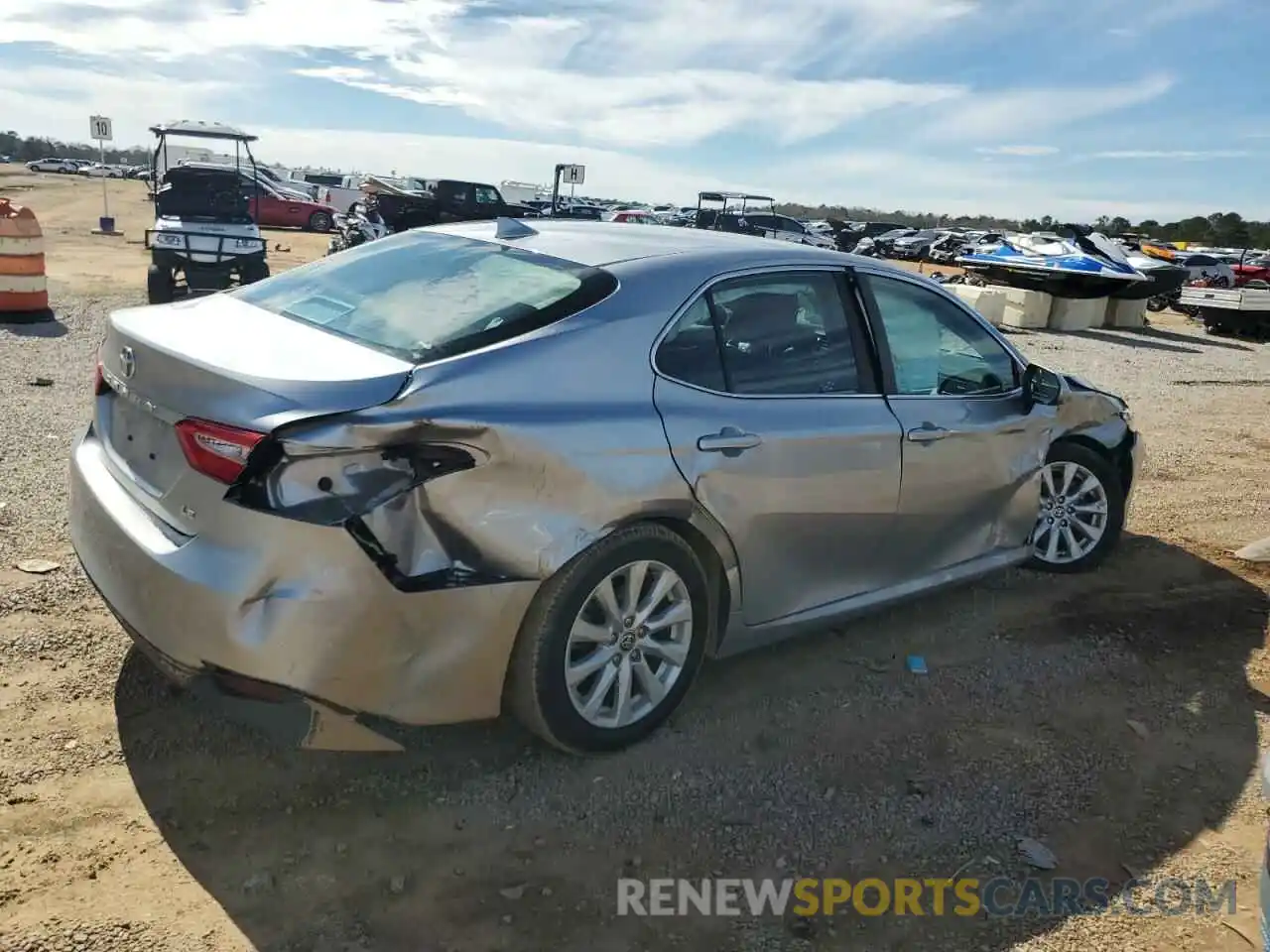 3 Photograph of a damaged car 4T1C11AK7LU995160 TOYOTA CAMRY 2020