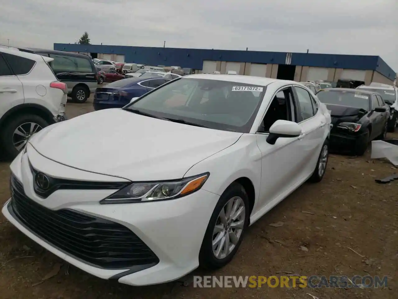 2 Photograph of a damaged car 4T1C11AK8LU307313 TOYOTA CAMRY 2020