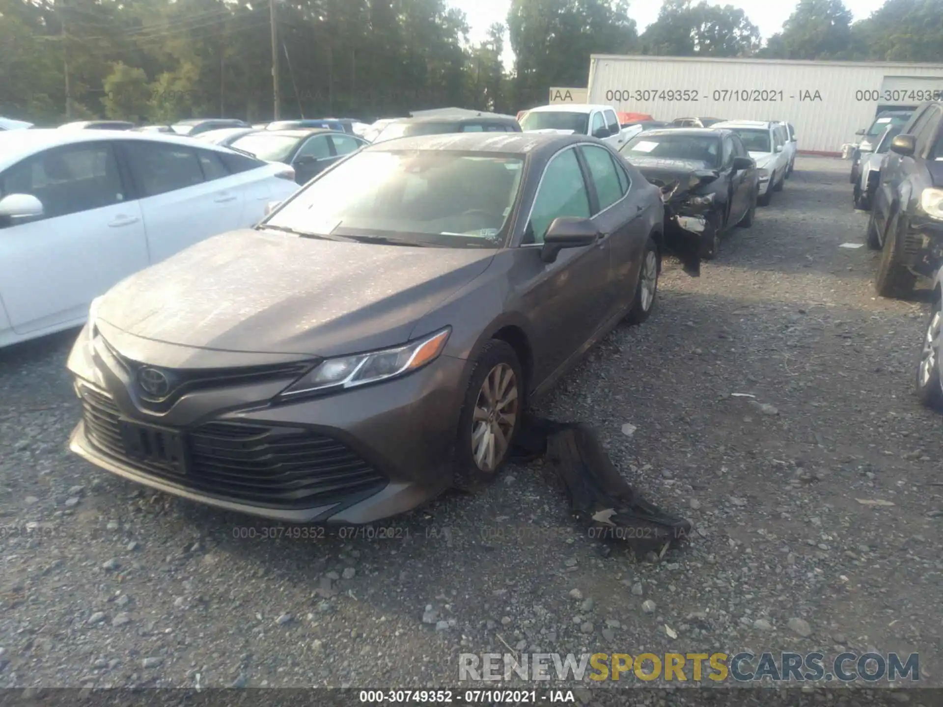 2 Photograph of a damaged car 4T1C11AK8LU307618 TOYOTA CAMRY 2020