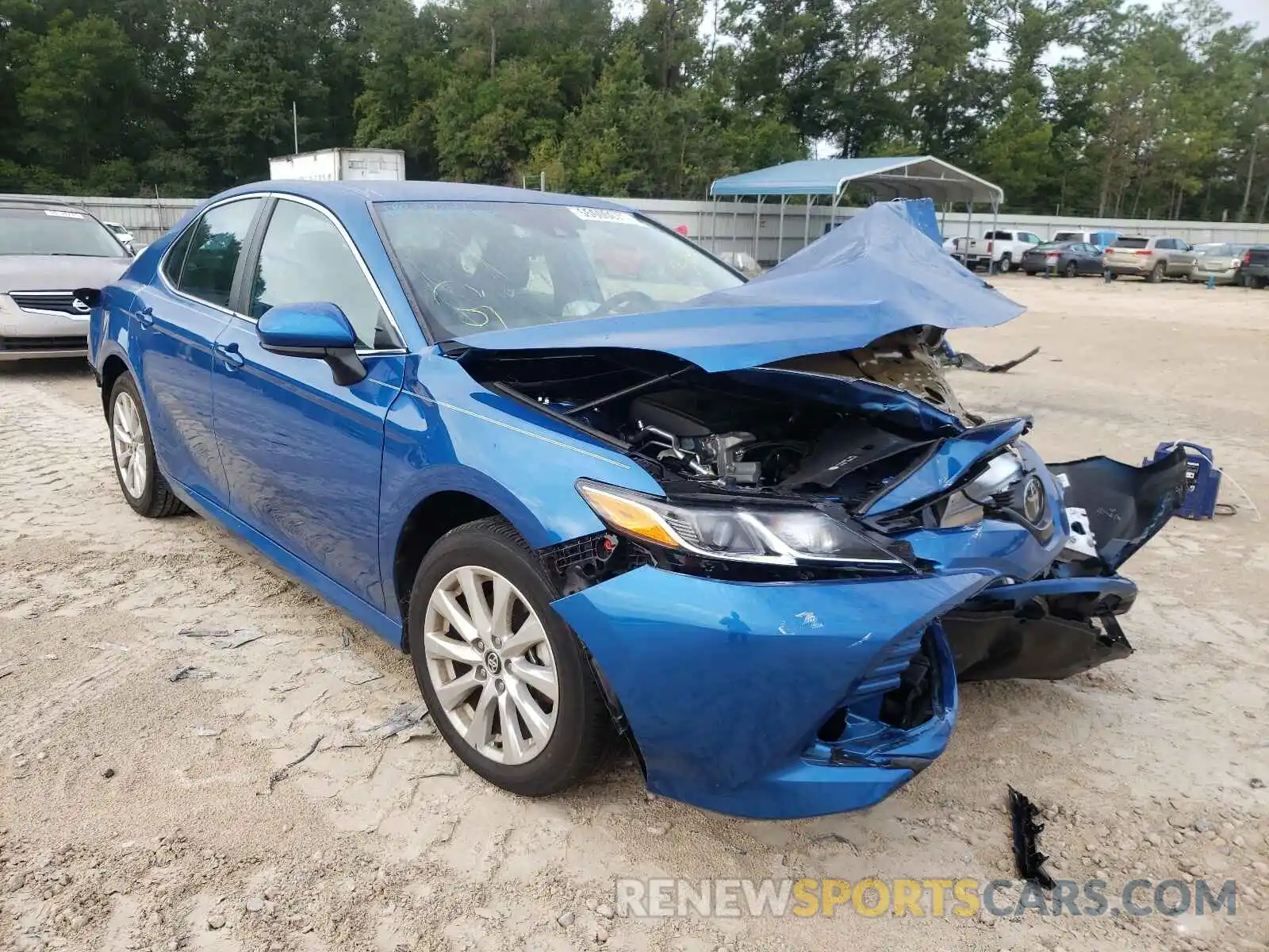 1 Photograph of a damaged car 4T1C11AK8LU309997 TOYOTA CAMRY 2020