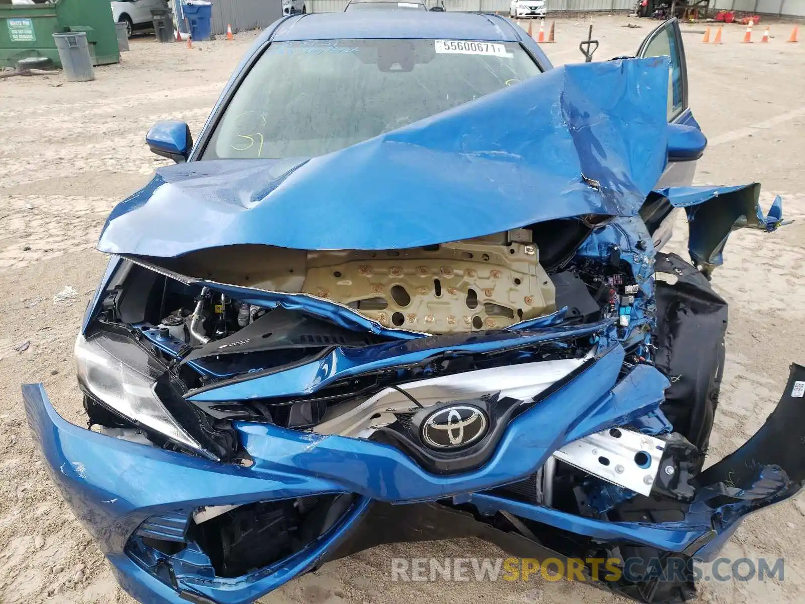 7 Photograph of a damaged car 4T1C11AK8LU309997 TOYOTA CAMRY 2020