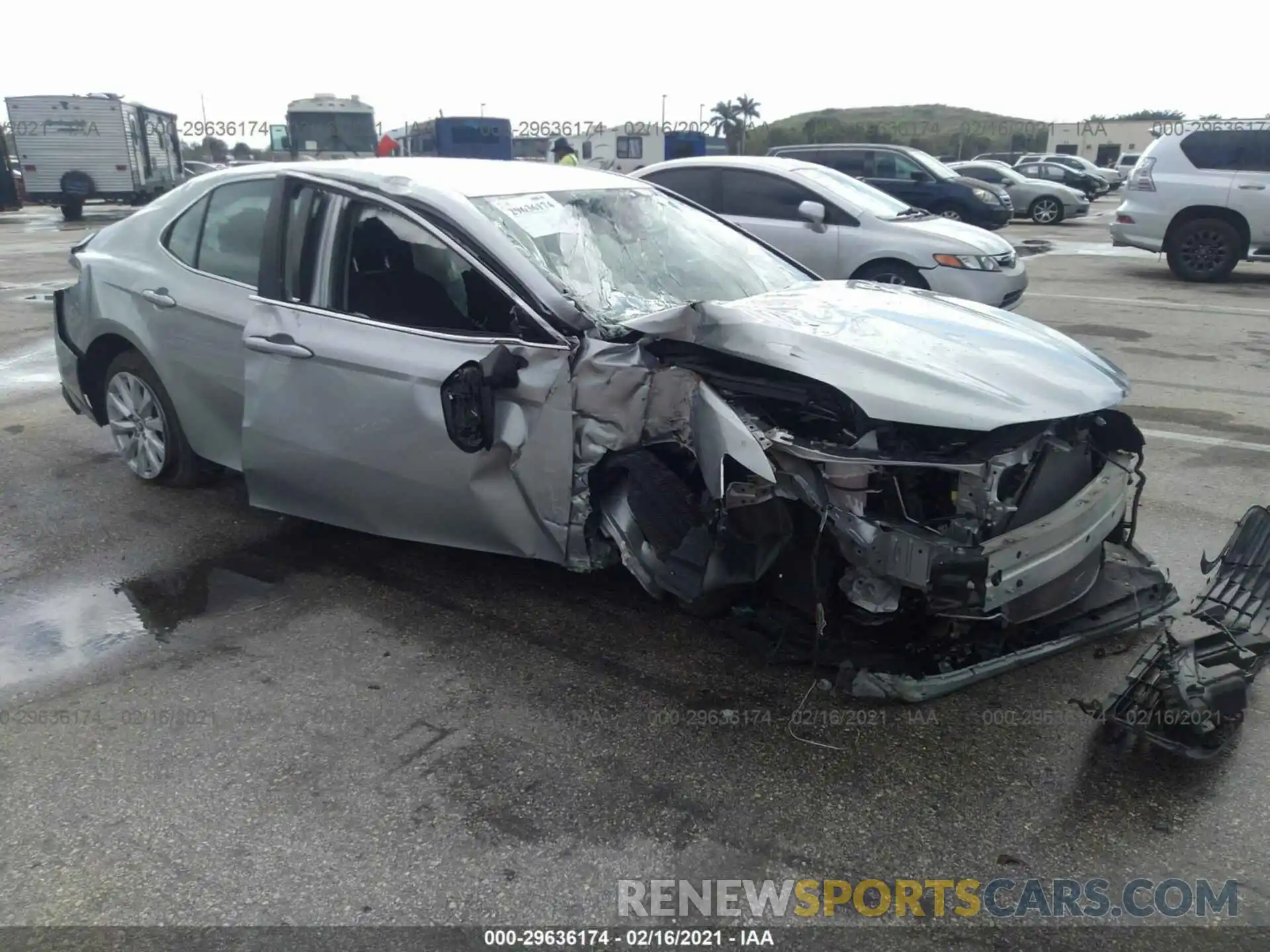 1 Photograph of a damaged car 4T1C11AK8LU314682 TOYOTA CAMRY 2020