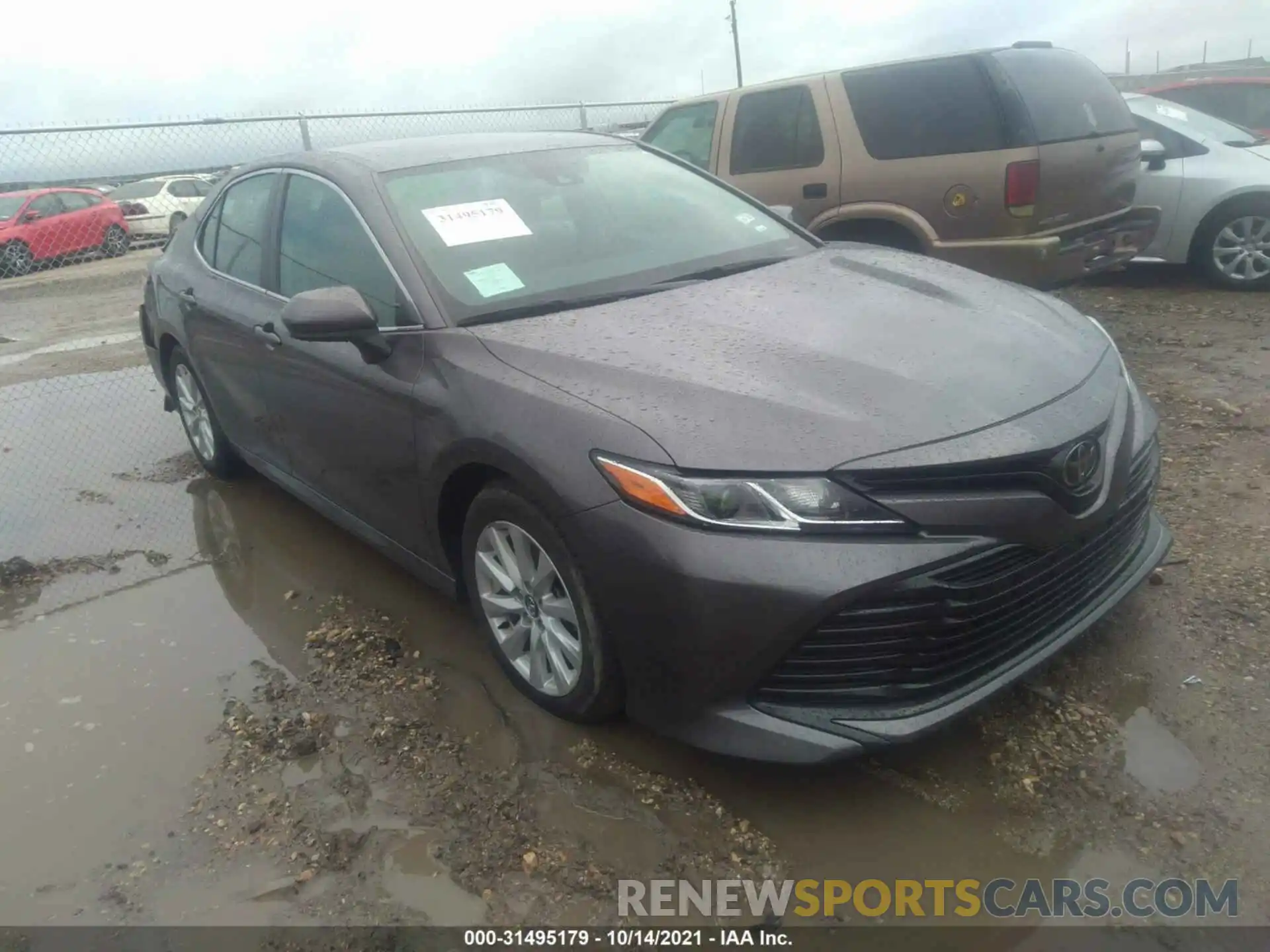 1 Photograph of a damaged car 4T1C11AK8LU317016 TOYOTA CAMRY 2020