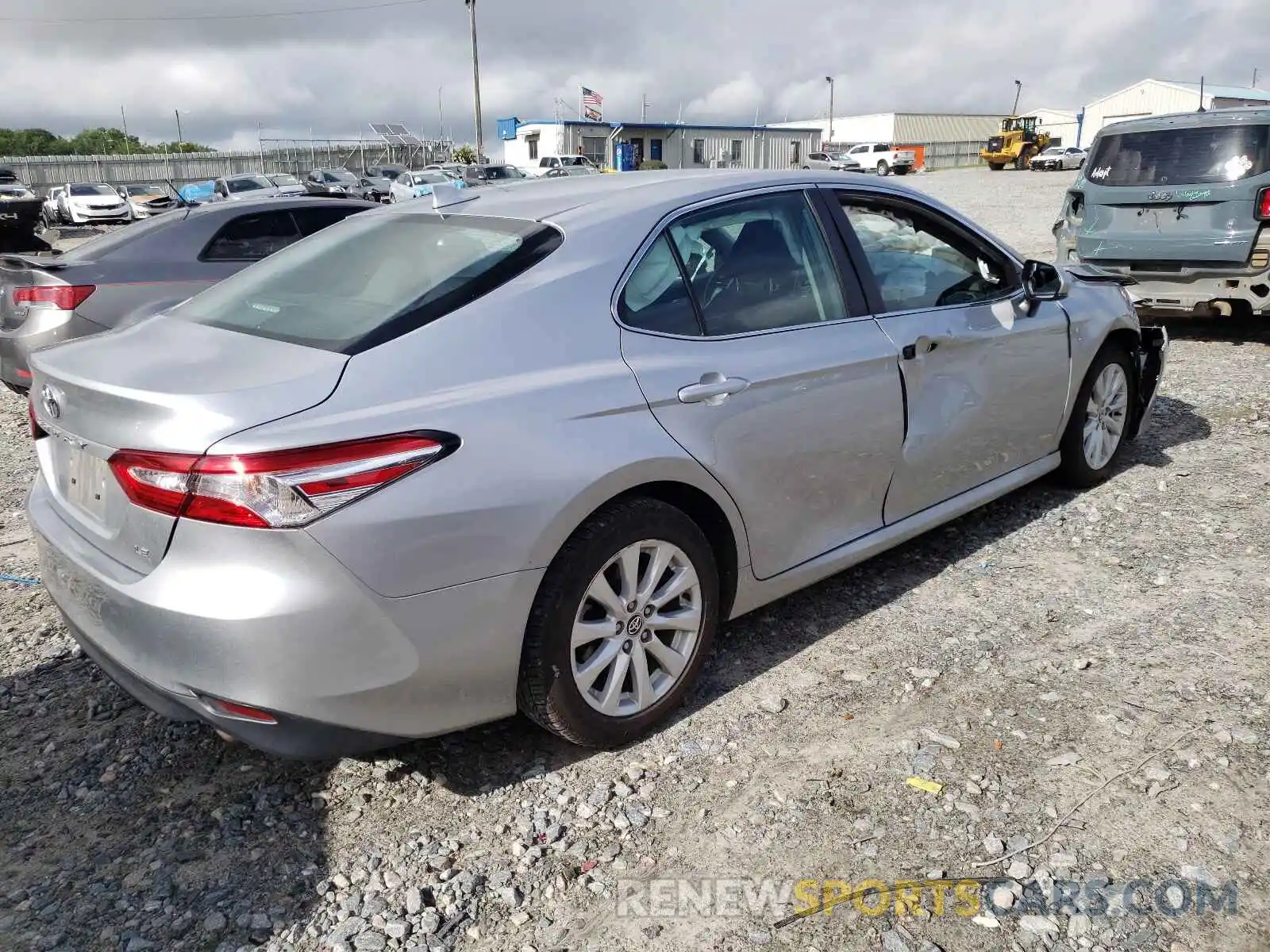 4 Photograph of a damaged car 4T1C11AK8LU323821 TOYOTA CAMRY 2020