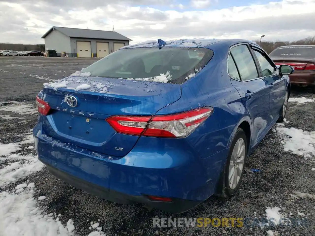 4 Photograph of a damaged car 4T1C11AK8LU326119 TOYOTA CAMRY 2020