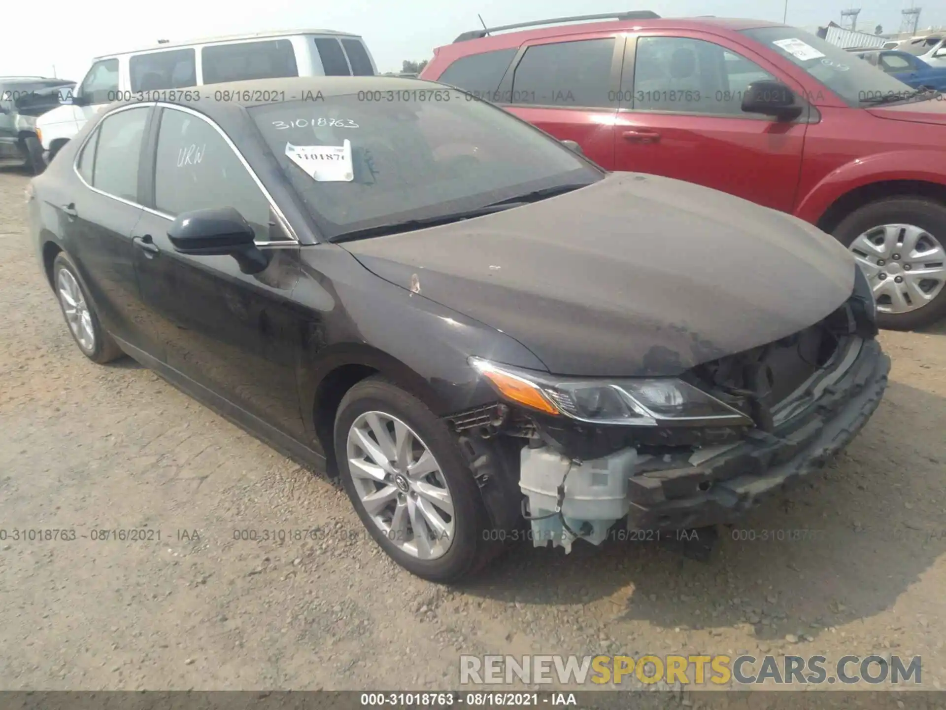 1 Photograph of a damaged car 4T1C11AK8LU330817 TOYOTA CAMRY 2020