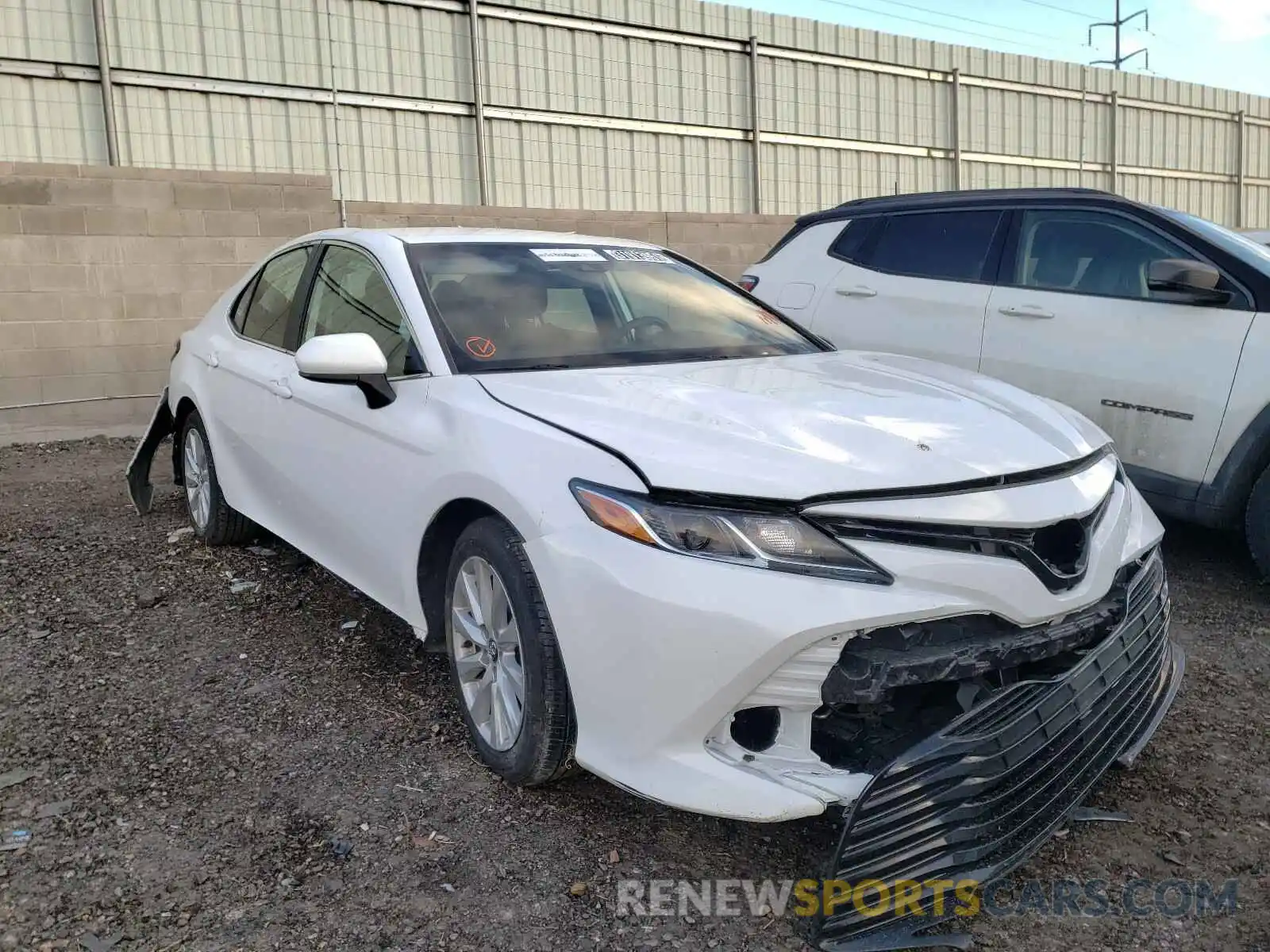 1 Photograph of a damaged car 4T1C11AK8LU332292 TOYOTA CAMRY 2020