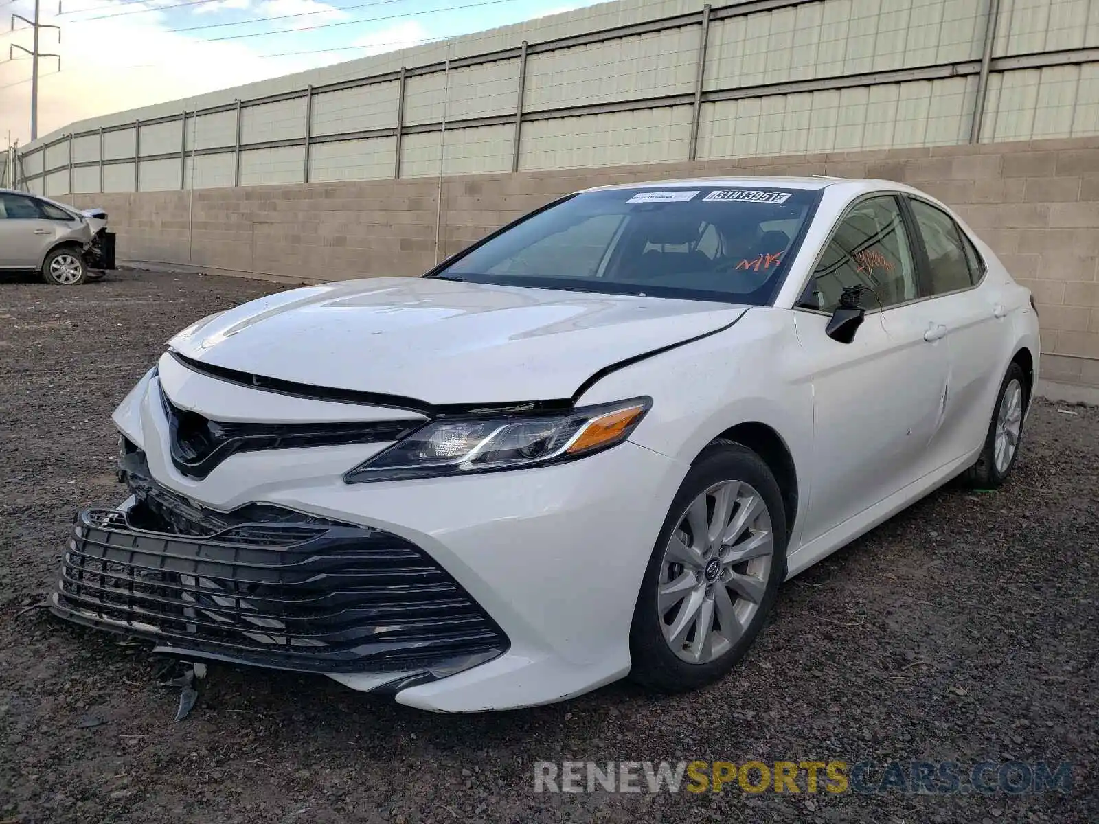 2 Photograph of a damaged car 4T1C11AK8LU332292 TOYOTA CAMRY 2020