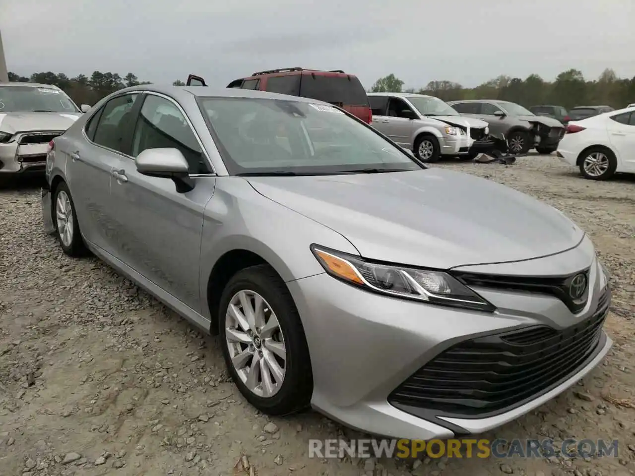 1 Photograph of a damaged car 4T1C11AK8LU335483 TOYOTA CAMRY 2020