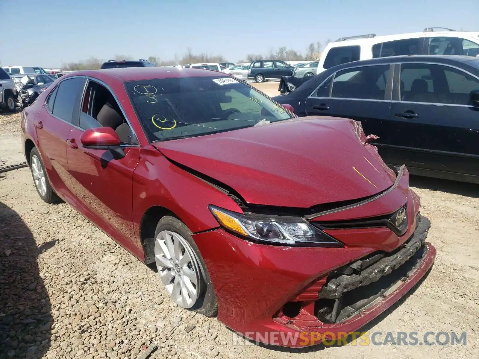 1 Photograph of a damaged car 4T1C11AK8LU338268 TOYOTA CAMRY 2020