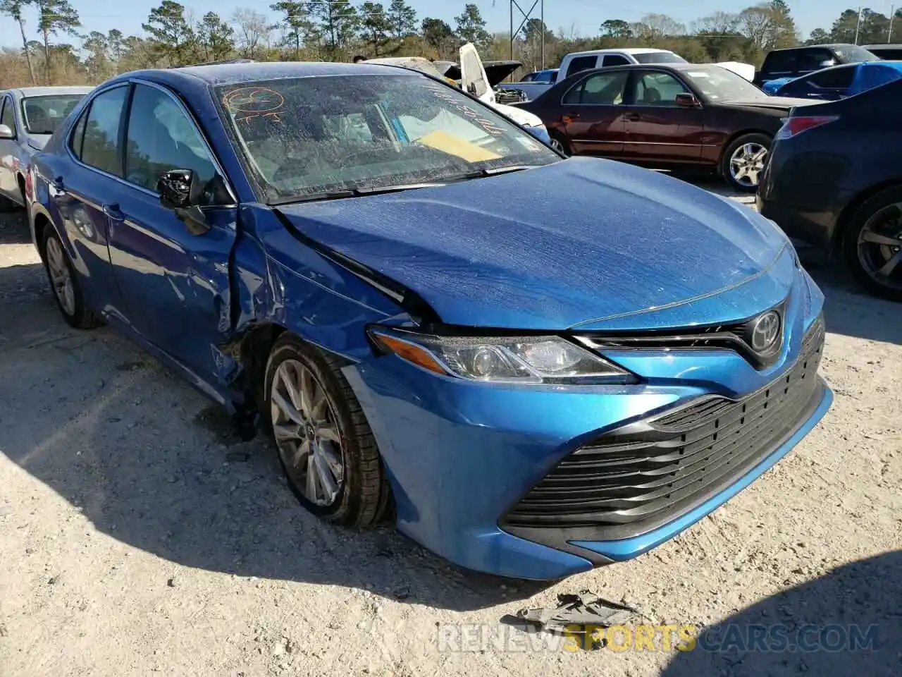 1 Photograph of a damaged car 4T1C11AK8LU340442 TOYOTA CAMRY 2020