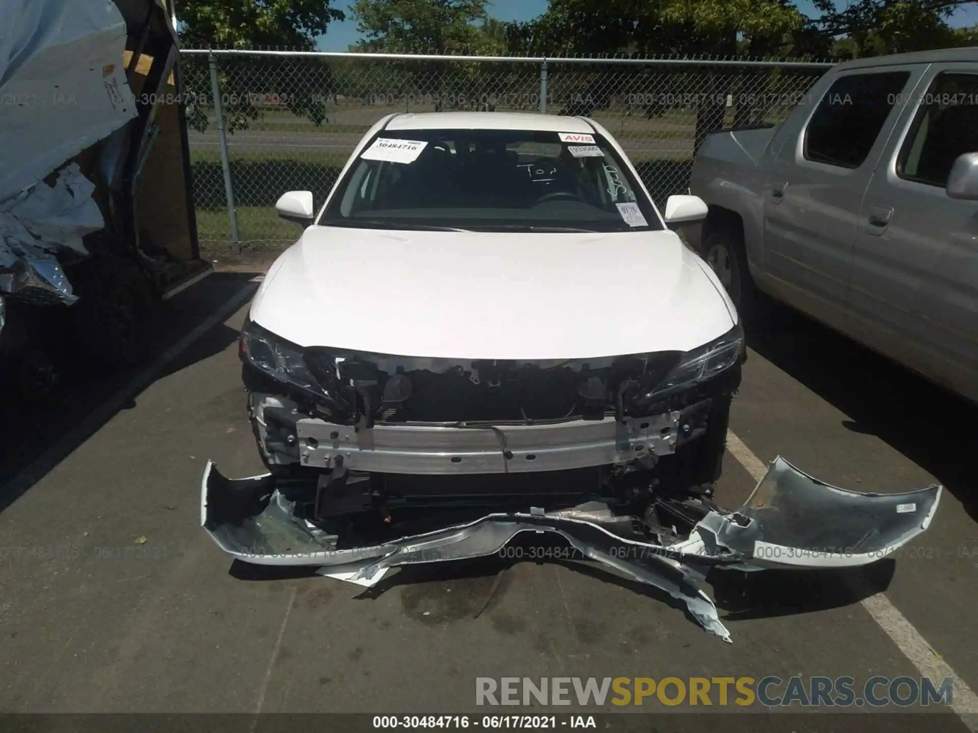 6 Photograph of a damaged car 4T1C11AK8LU344605 TOYOTA CAMRY 2020