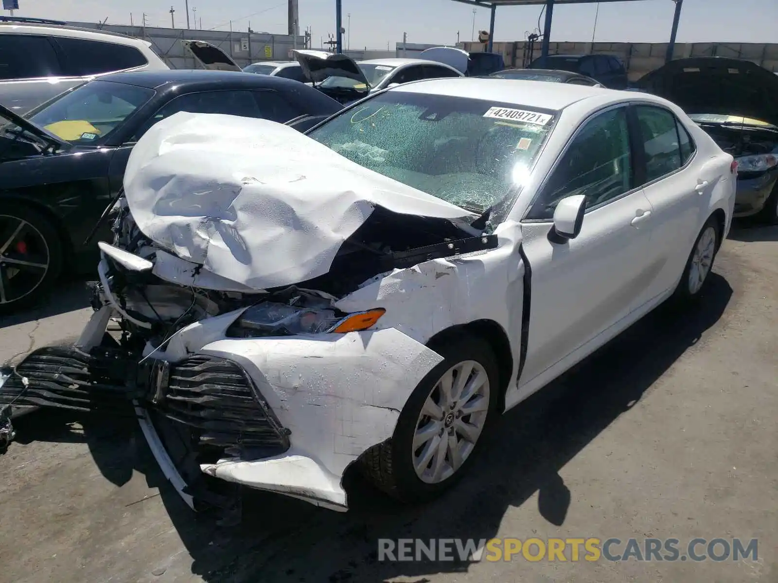 2 Photograph of a damaged car 4T1C11AK8LU346550 TOYOTA CAMRY 2020