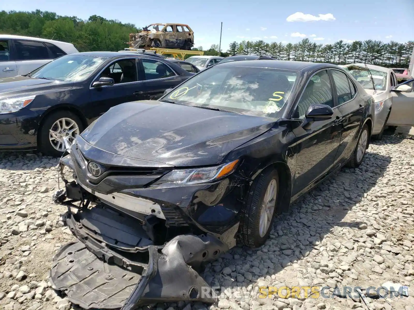 2 Photograph of a damaged car 4T1C11AK8LU366958 TOYOTA CAMRY 2020