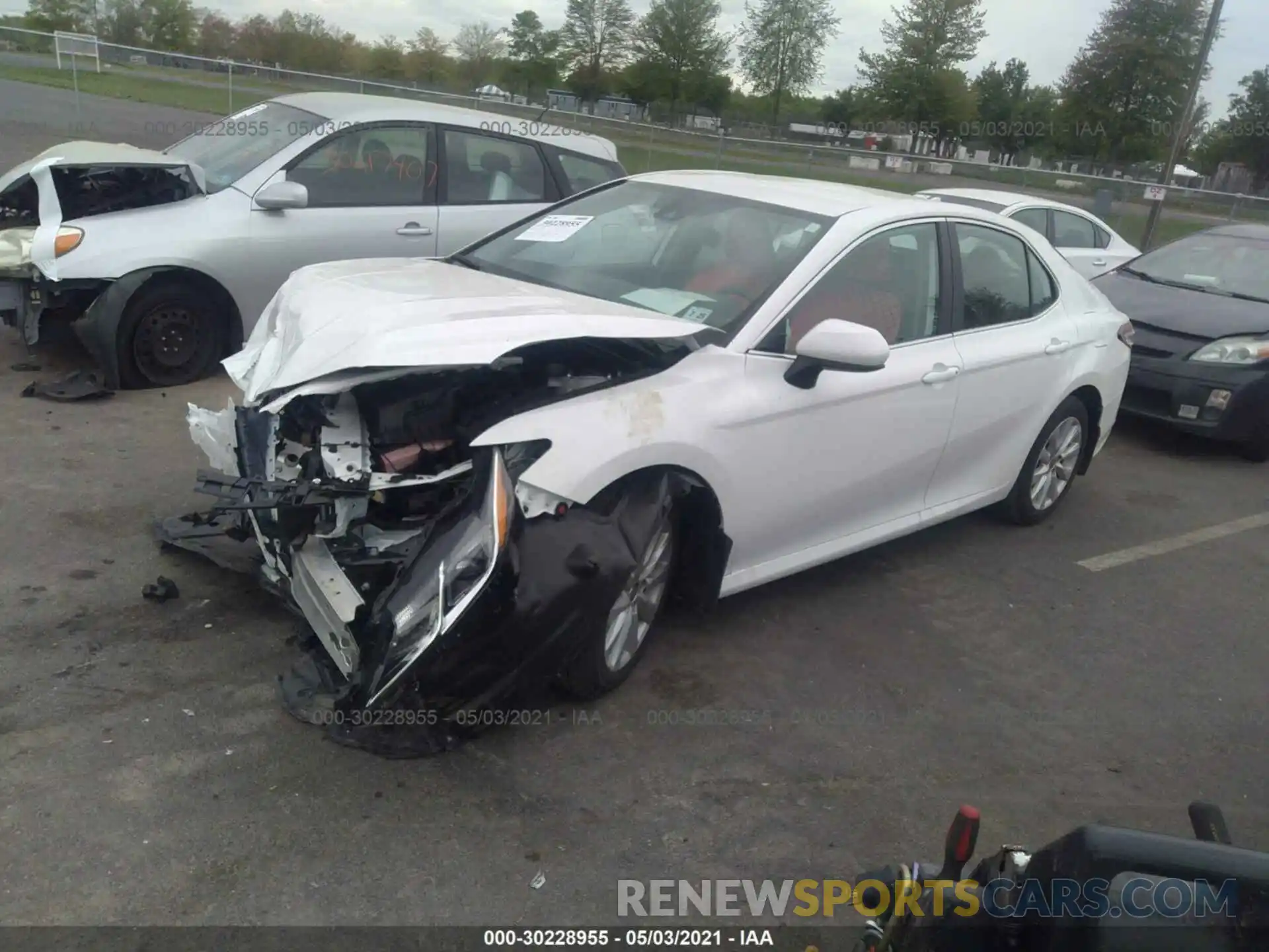 2 Photograph of a damaged car 4T1C11AK8LU368984 TOYOTA CAMRY 2020