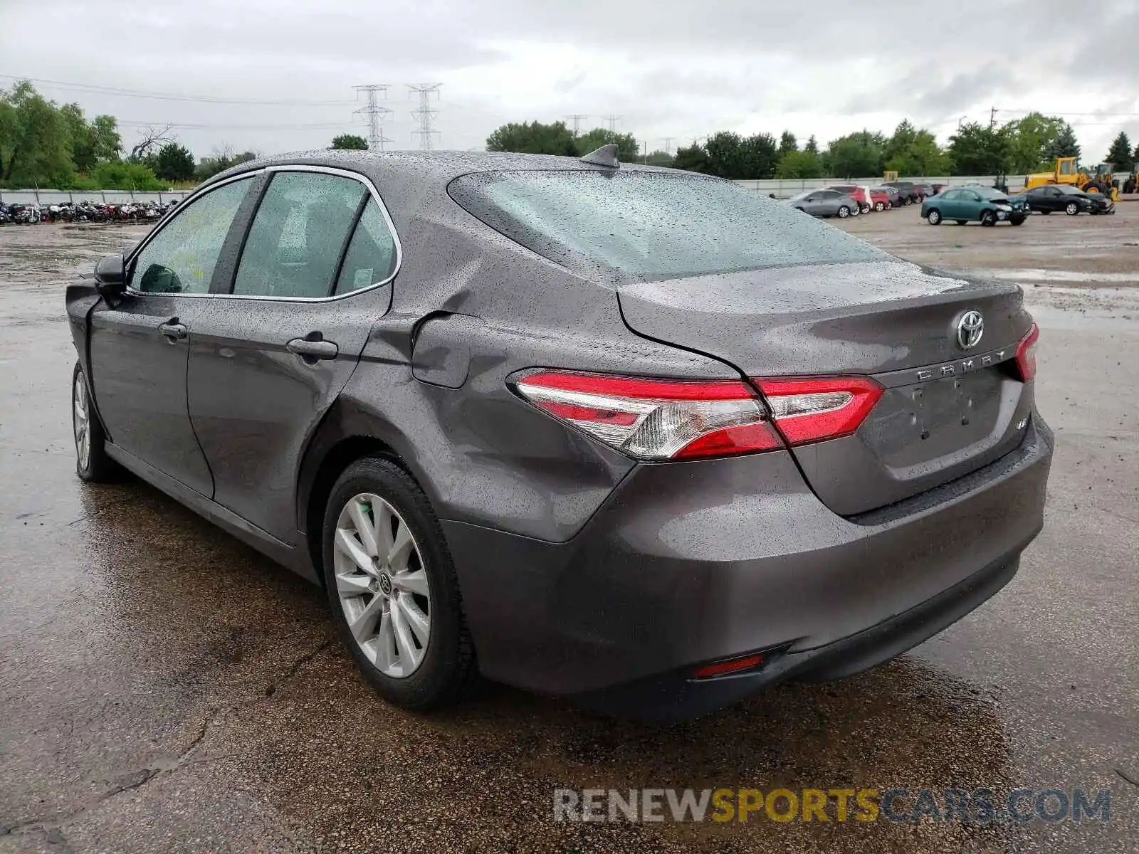 3 Photograph of a damaged car 4T1C11AK8LU369844 TOYOTA CAMRY 2020