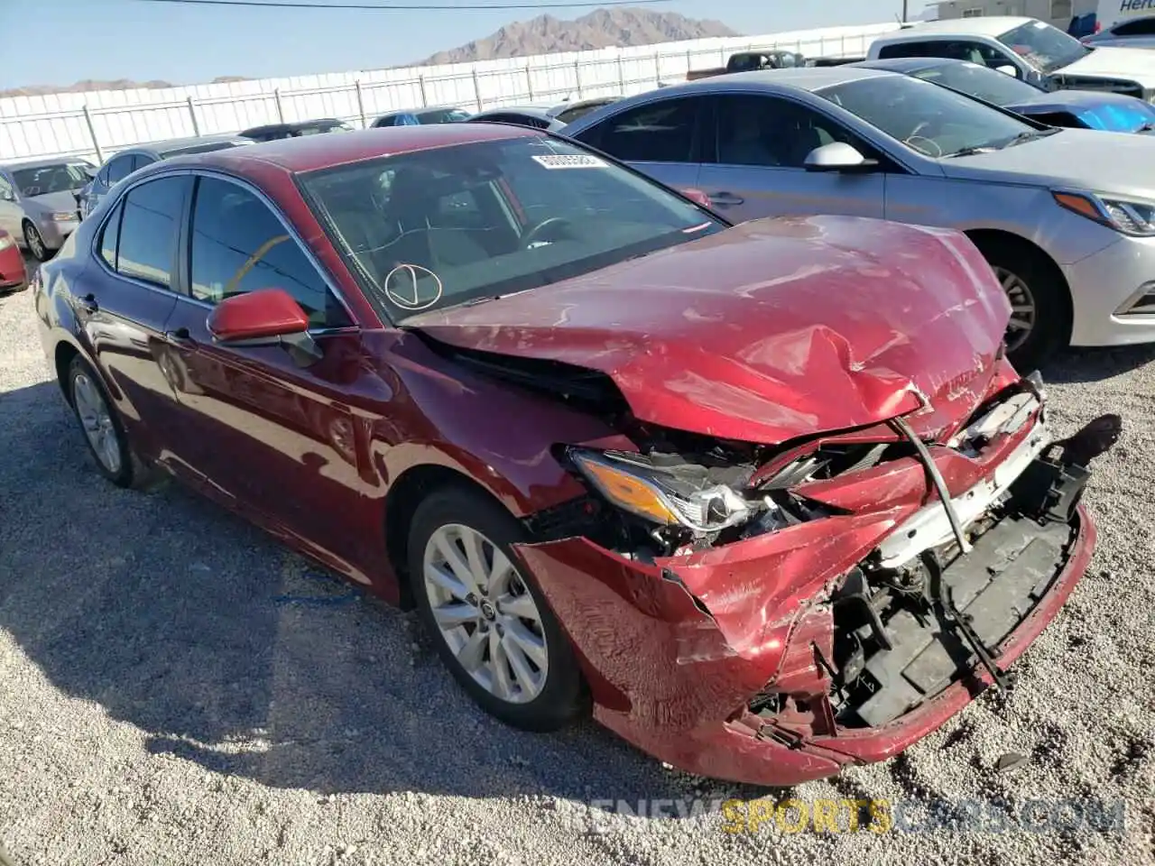 1 Photograph of a damaged car 4T1C11AK8LU386093 TOYOTA CAMRY 2020