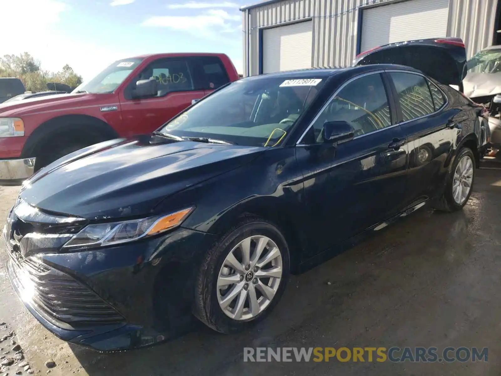 2 Photograph of a damaged car 4T1C11AK8LU386403 TOYOTA CAMRY 2020