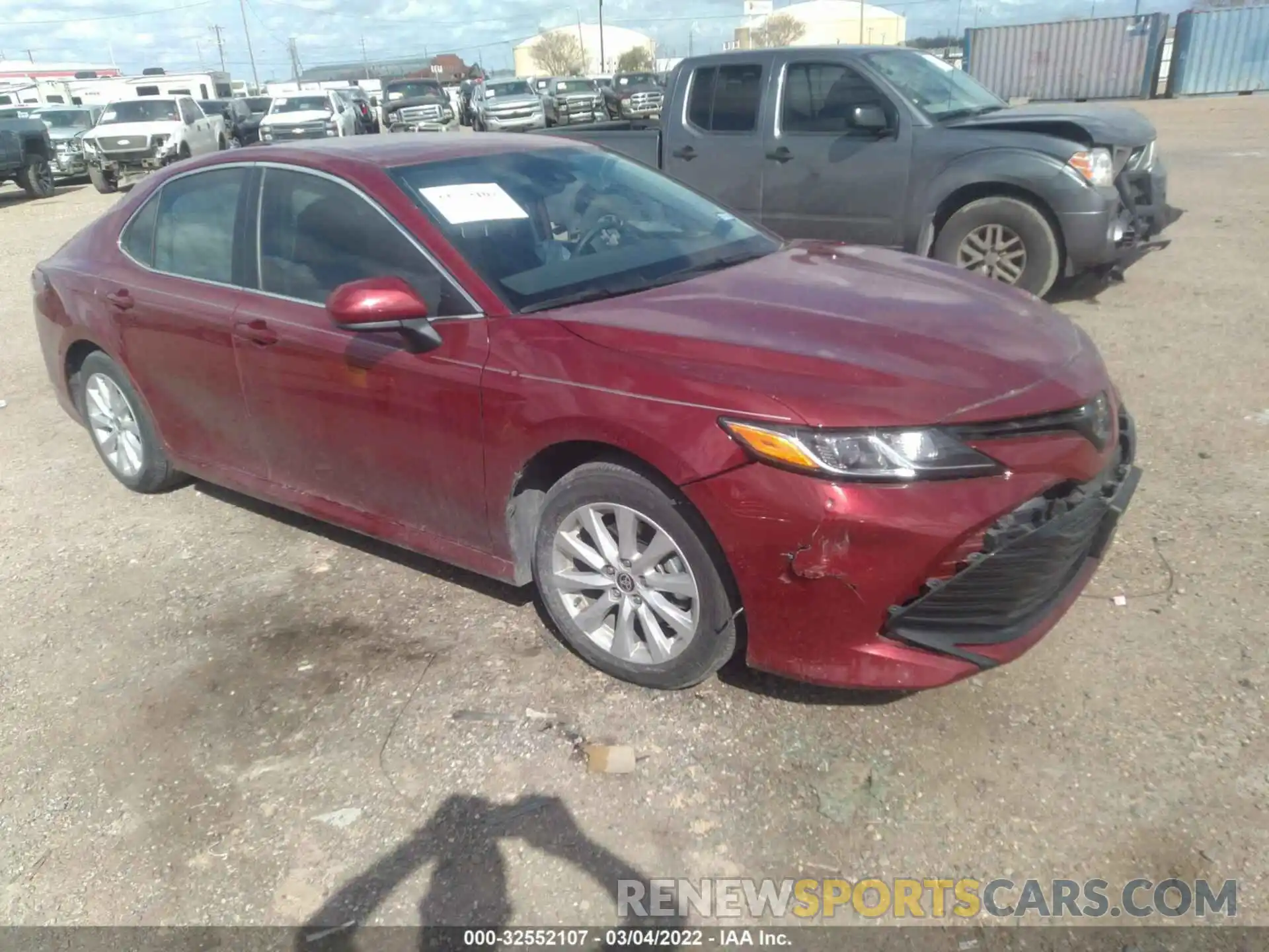 1 Photograph of a damaged car 4T1C11AK8LU398468 TOYOTA CAMRY 2020