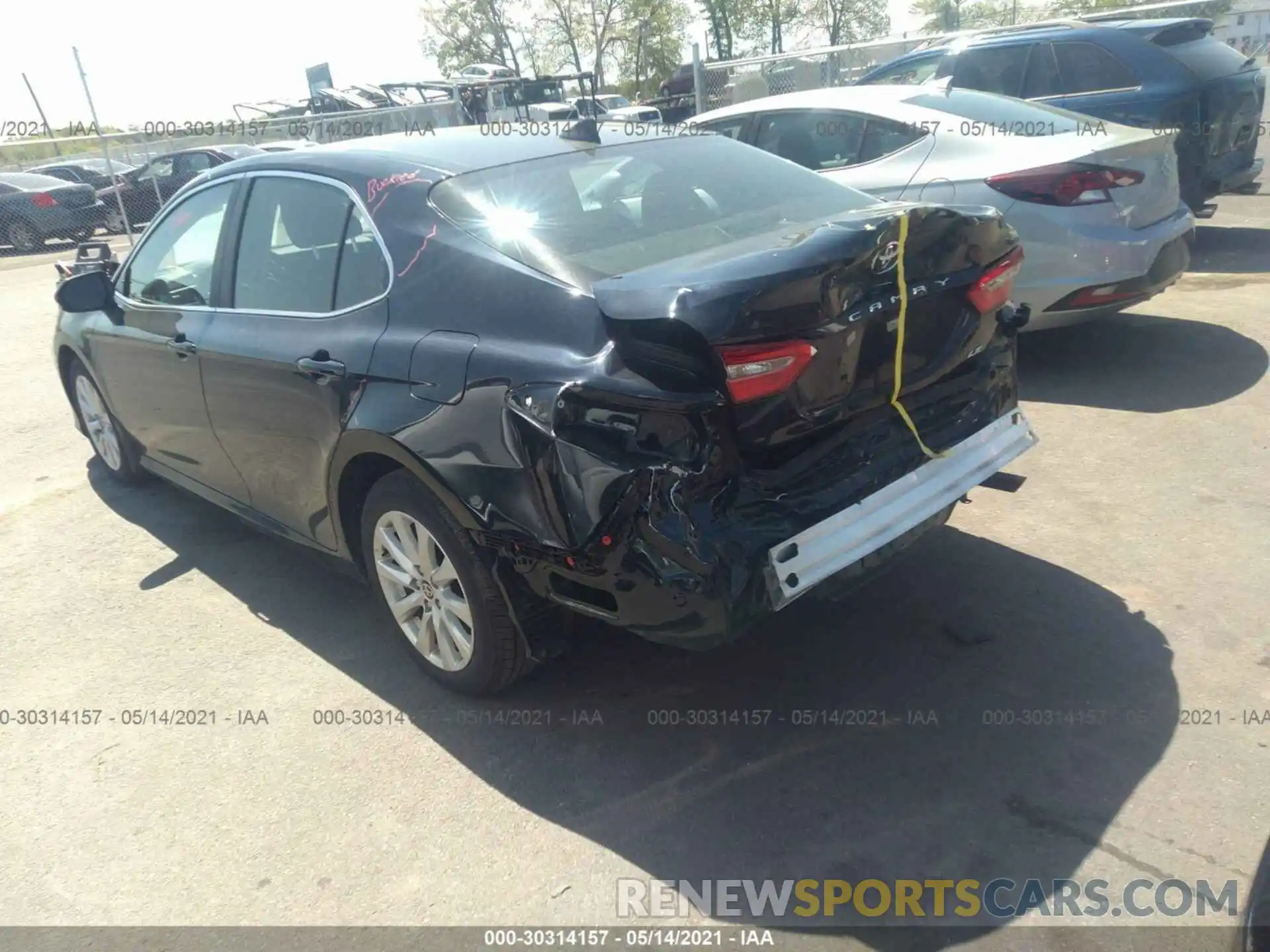 3 Photograph of a damaged car 4T1C11AK8LU401014 TOYOTA CAMRY 2020