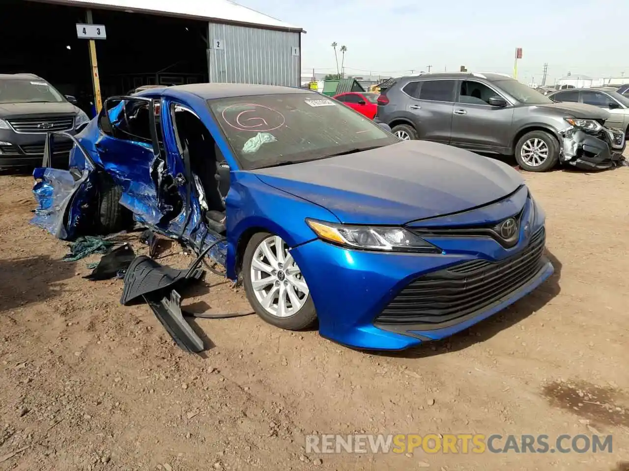 1 Photograph of a damaged car 4T1C11AK8LU401742 TOYOTA CAMRY 2020