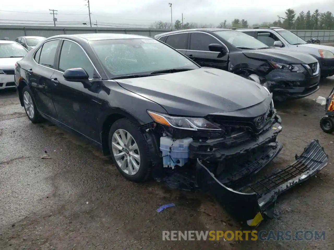 1 Photograph of a damaged car 4T1C11AK8LU500142 TOYOTA CAMRY 2020