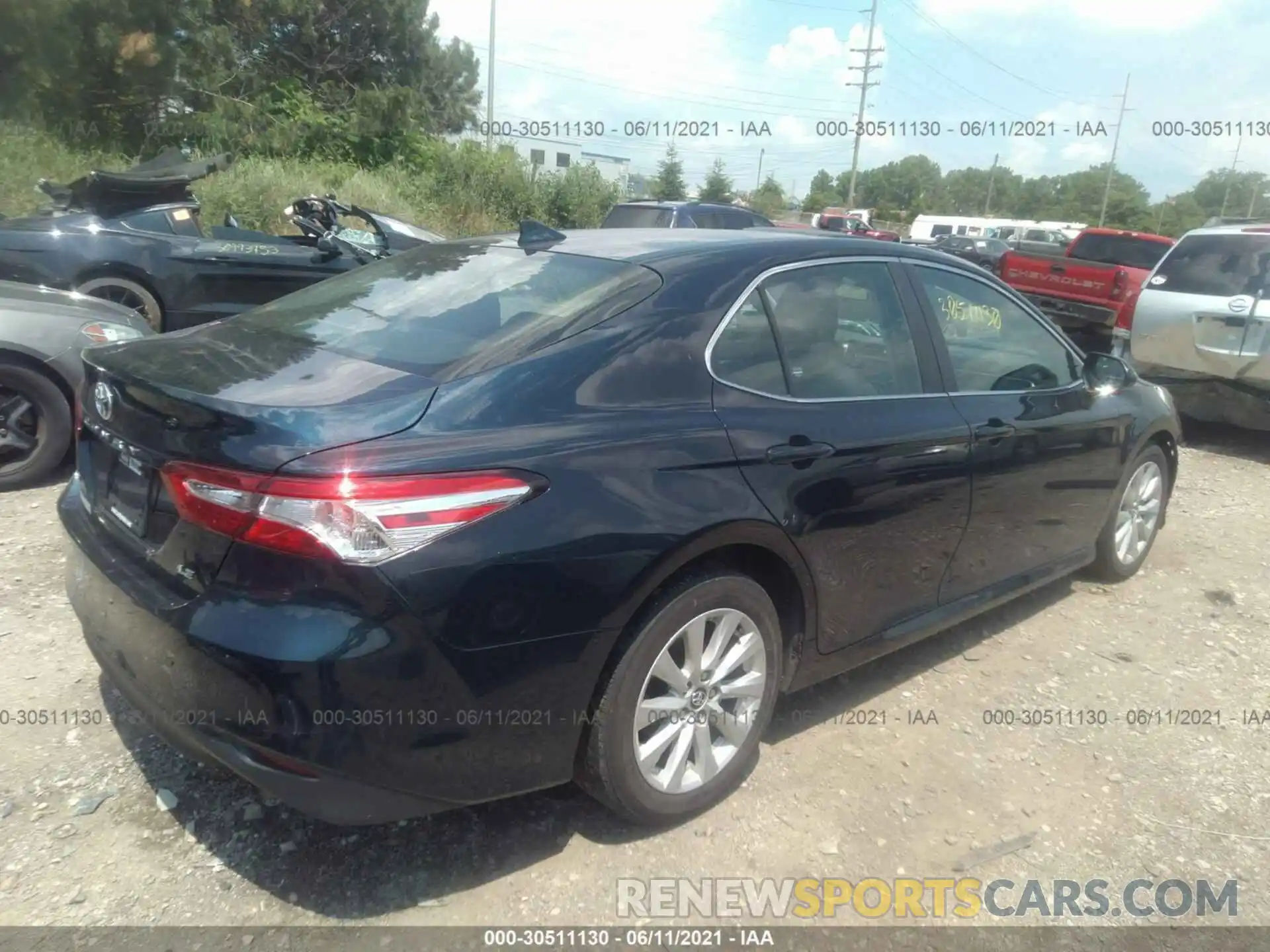 4 Photograph of a damaged car 4T1C11AK8LU859412 TOYOTA CAMRY 2020