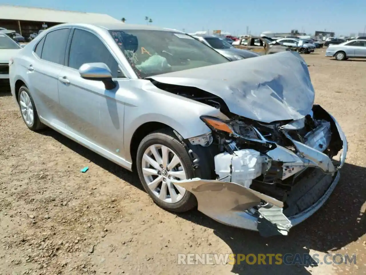 1 Photograph of a damaged car 4T1C11AK8LU870183 TOYOTA CAMRY 2020