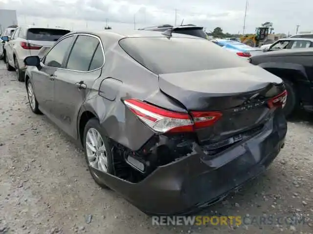 3 Photograph of a damaged car 4T1C11AK8LU875044 TOYOTA CAMRY 2020