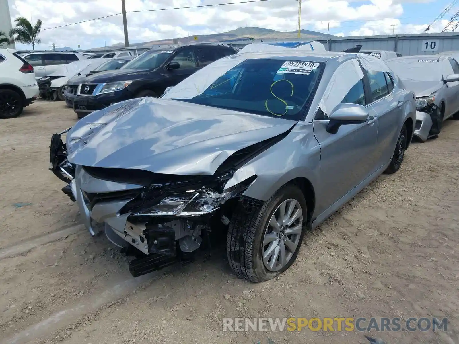 2 Photograph of a damaged car 4T1C11AK8LU881863 TOYOTA CAMRY 2020