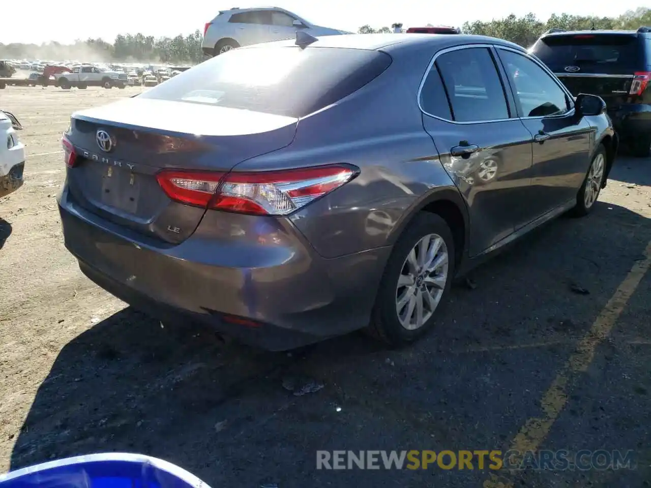 4 Photograph of a damaged car 4T1C11AK8LU888277 TOYOTA CAMRY 2020