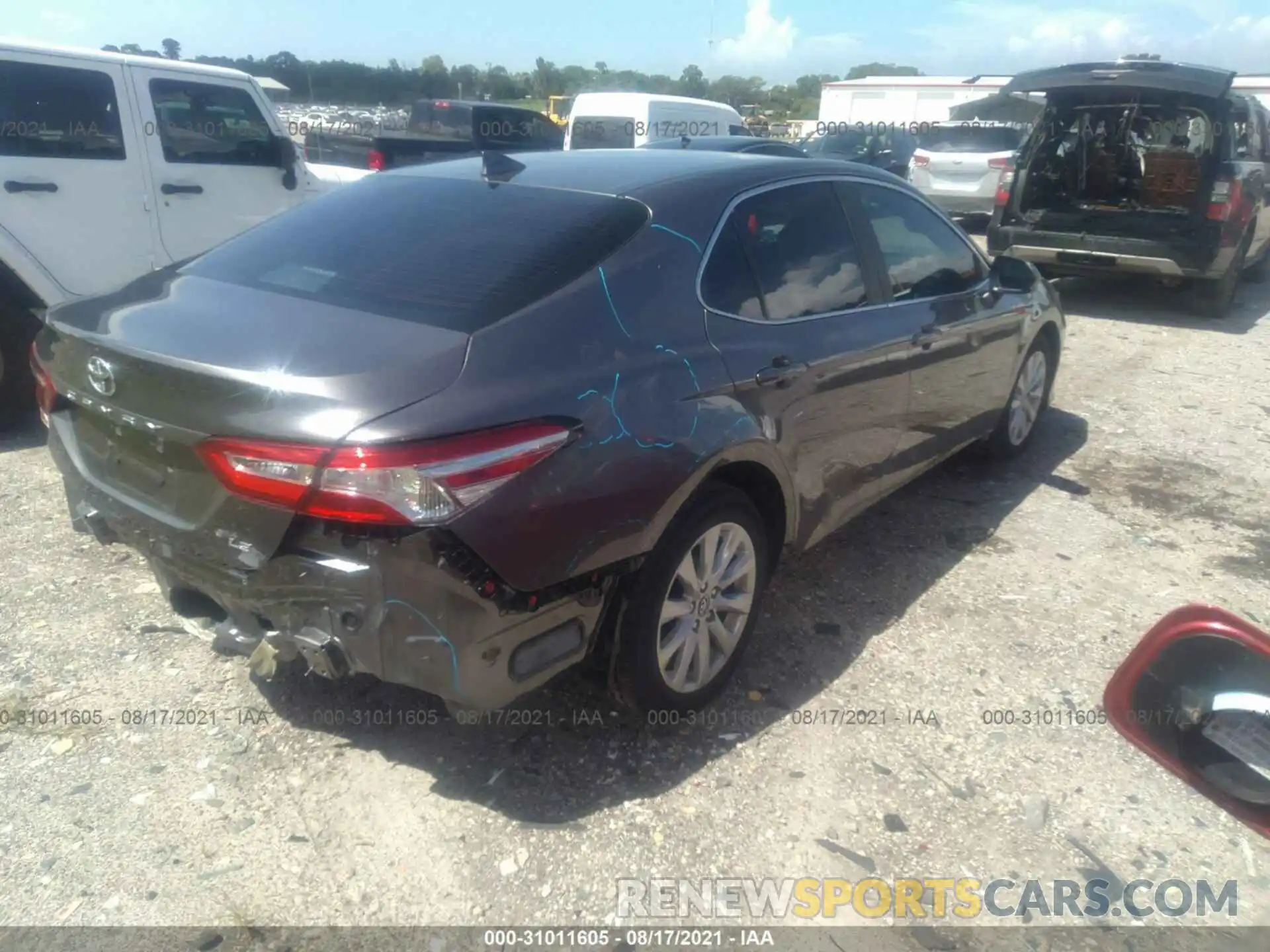 4 Photograph of a damaged car 4T1C11AK8LU889235 TOYOTA CAMRY 2020