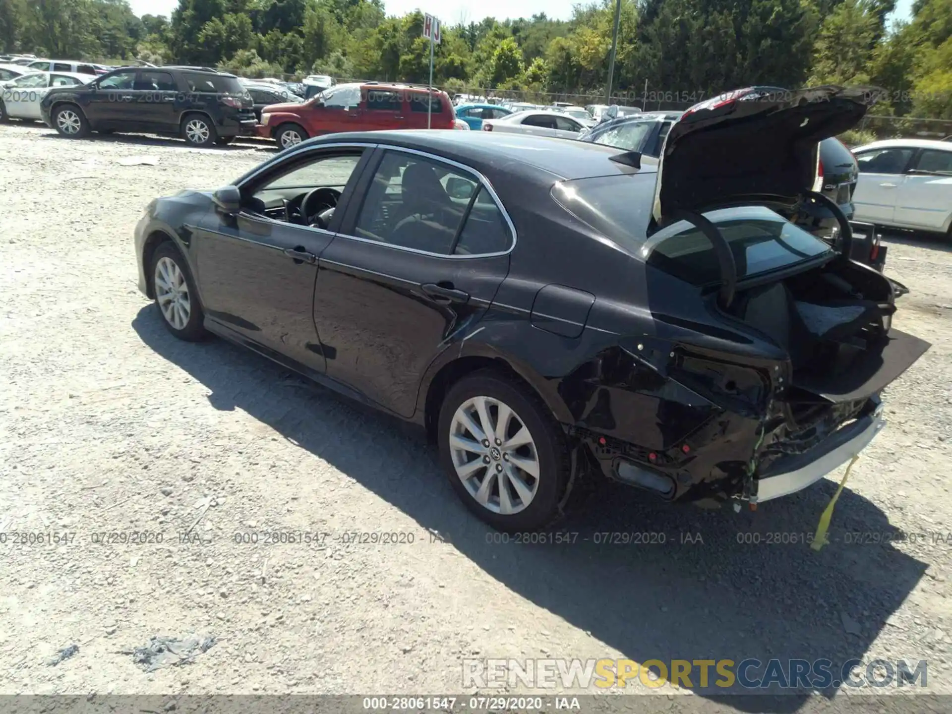 3 Photograph of a damaged car 4T1C11AK8LU896766 TOYOTA CAMRY 2020