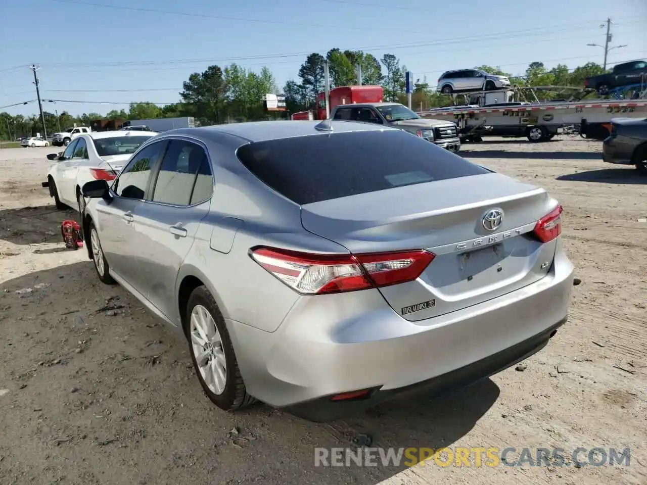 3 Photograph of a damaged car 4T1C11AK8LU898856 TOYOTA CAMRY 2020