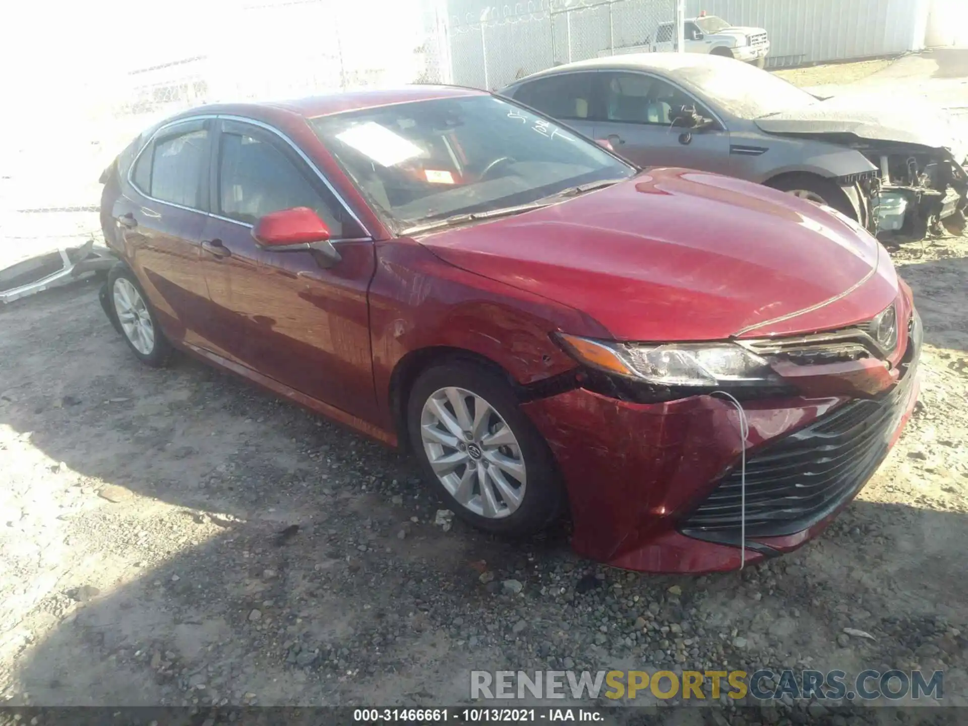 1 Photograph of a damaged car 4T1C11AK8LU901285 TOYOTA CAMRY 2020